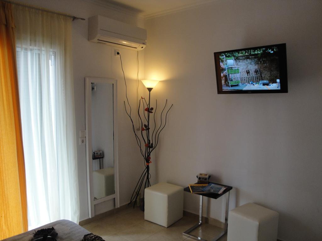 Rodon Apartments Tsoukaládhes Buitenkant foto